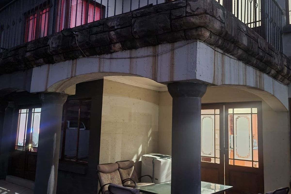 Modern townhouse for sale in Golf Estate - Photo 3