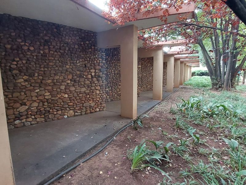 Flat for sale in Three Rivers - Photo 5