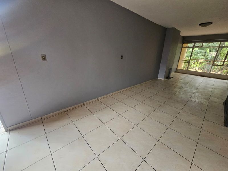 2 Bedroom flat for sale in Three Rivers - Photo 4