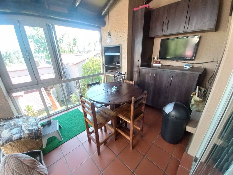 2 Bedroom apartment to rent in a river complex - Photo 6