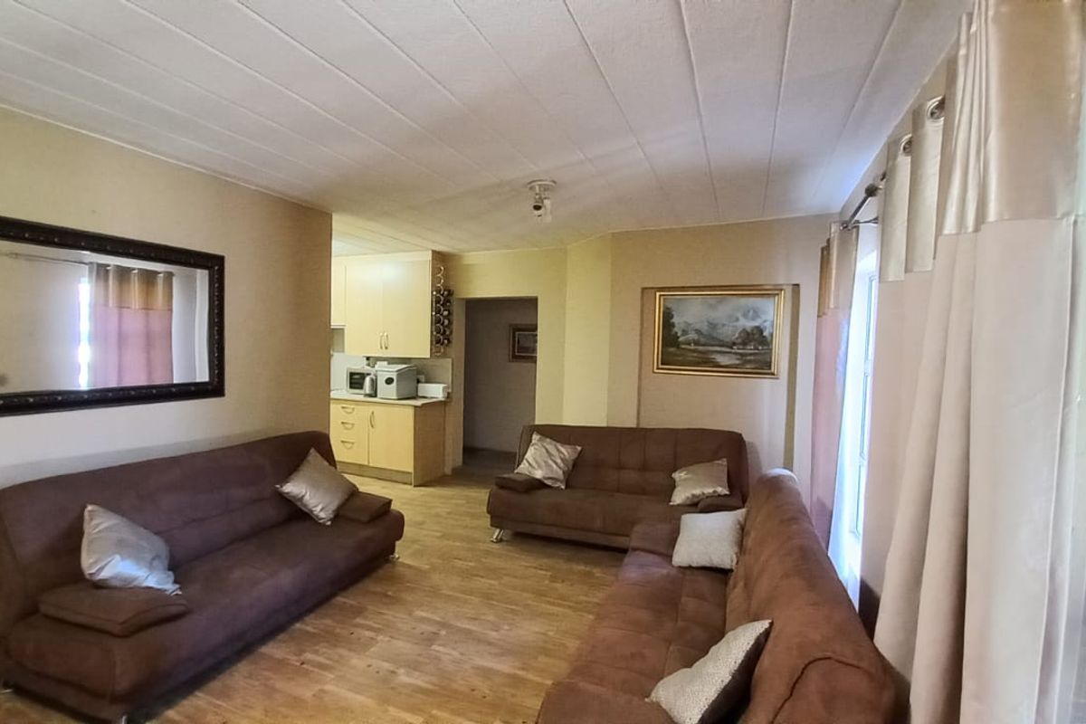 3 bedroom, river estate apartment for sale. - Photo 3