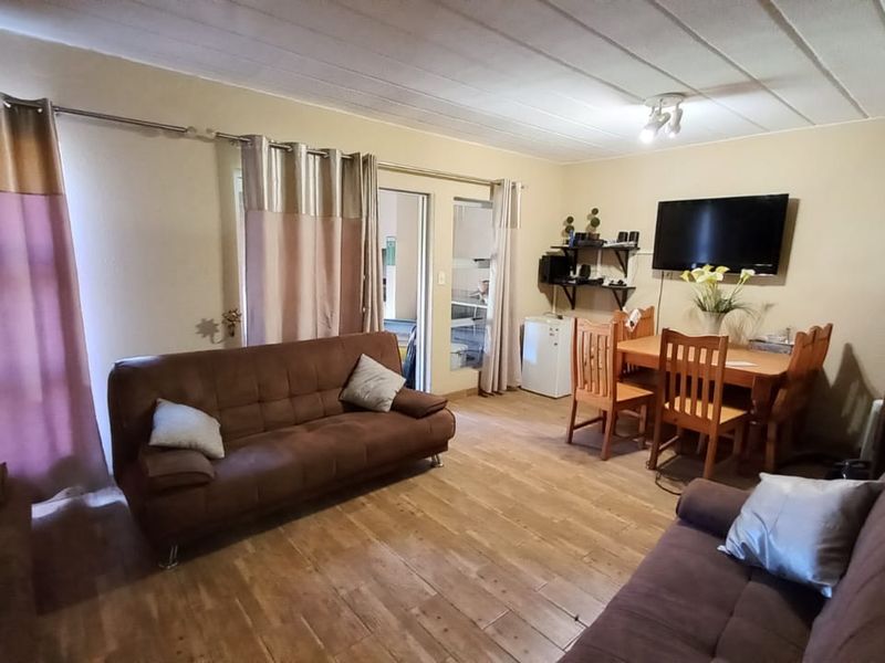 3 bedroom, river estate apartment for sale. - Photo 2