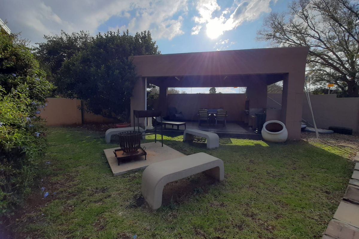 Modern family house for sale in Vaalpark close to all amenities - Photo 5