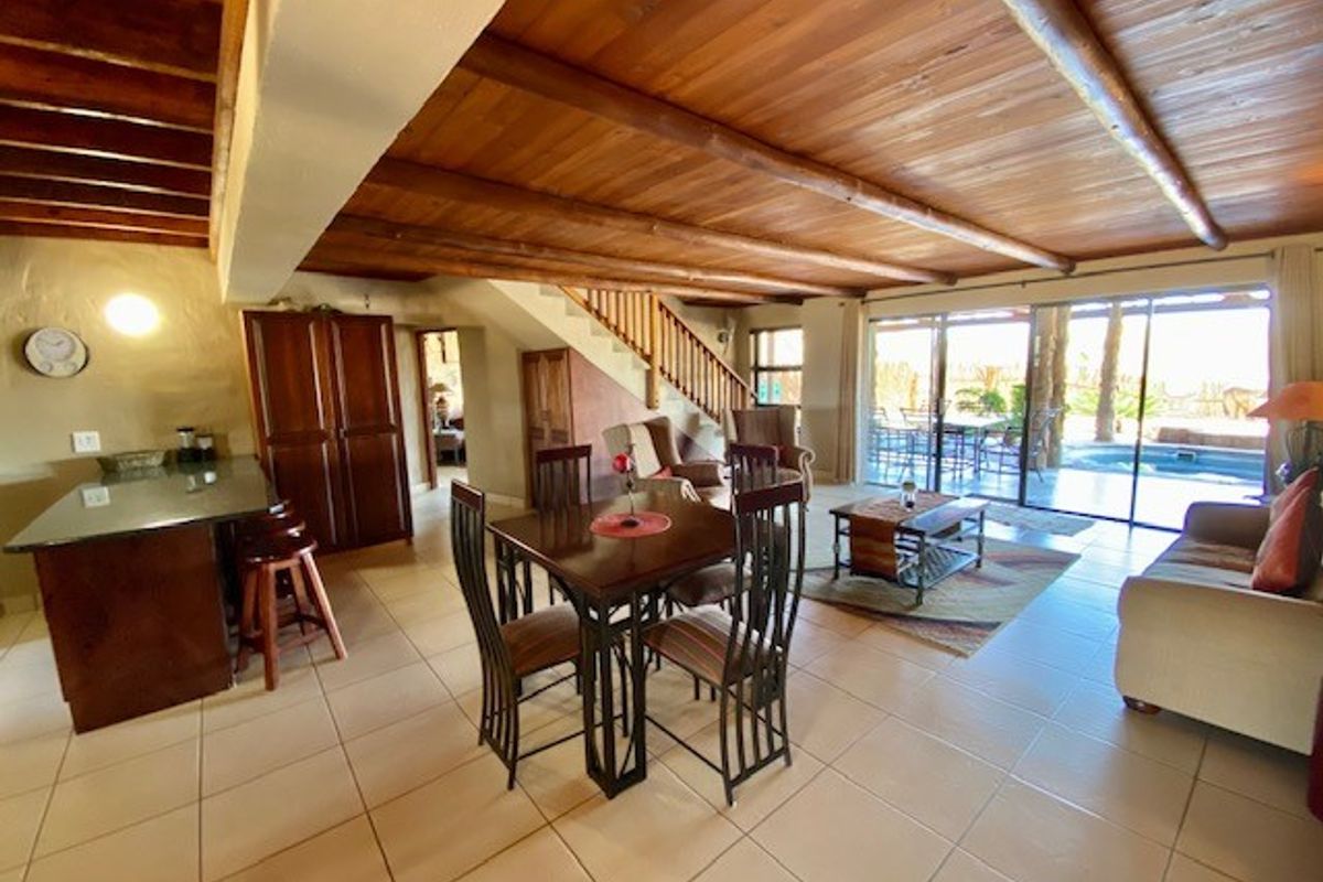 African Wonder - 2 bed, 2 bath - Photo 2