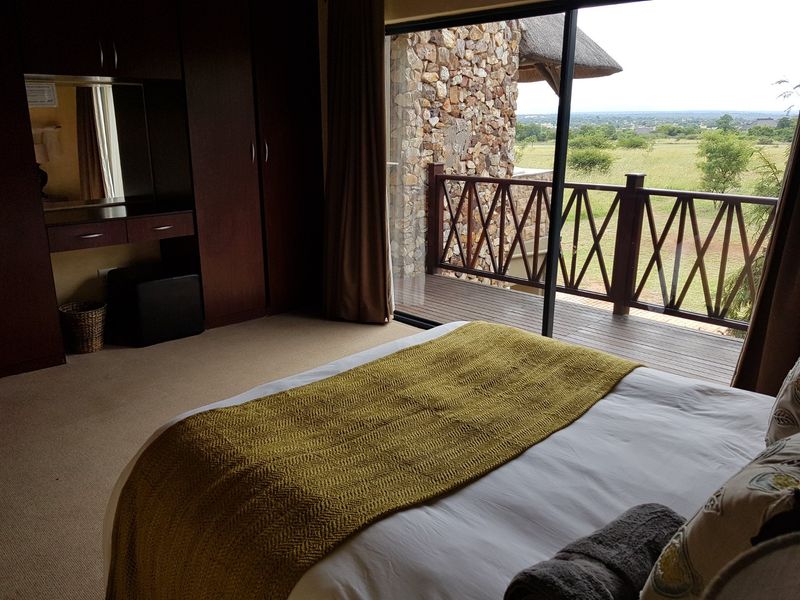 Shared Beauty (10% Share)  - 4bed, 4 bath - Photo 8