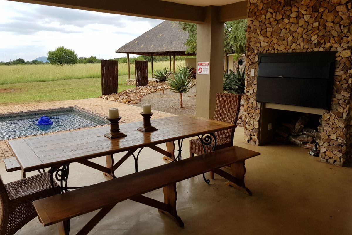 Shared Beauty (10% Share)  - 4bed, 4 bath - Photo 4