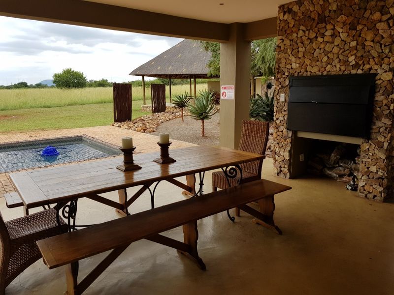 Shared Beauty (10% Share)  - 4bed, 4 bath - Photo 4