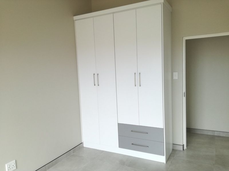 The Ruby is Truly a Gem with its Contemporary and Classical Finishes - Photo 9