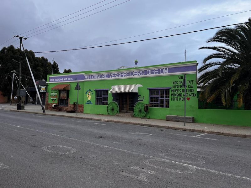 Willowmore stand close to Golf Course with great views. - Photo 10