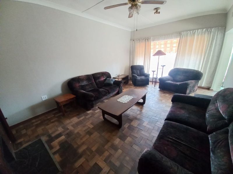 Come and have a look on this beautiful home in CE1! - Photo 5