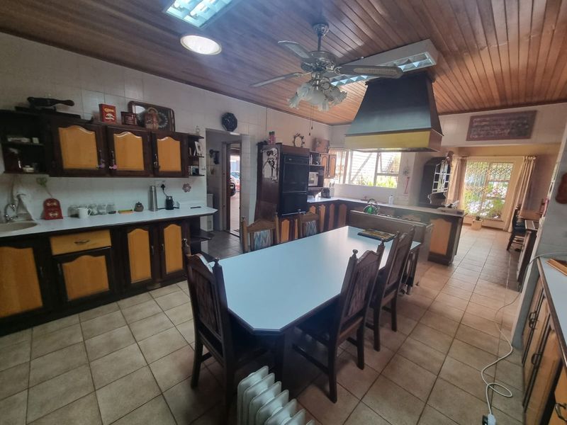 Location, Location ,Location - Photo 7