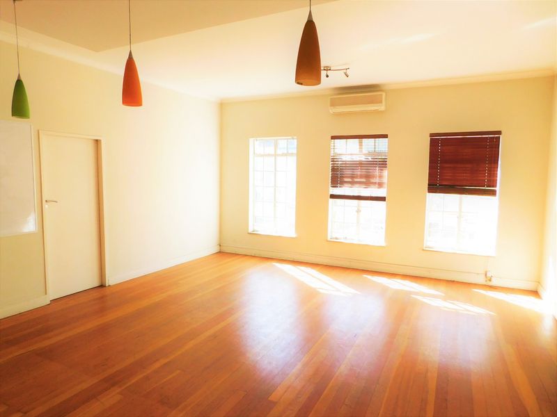 High Visibility Freestanding Offices To Rent Or To Purchase. - Photo 6