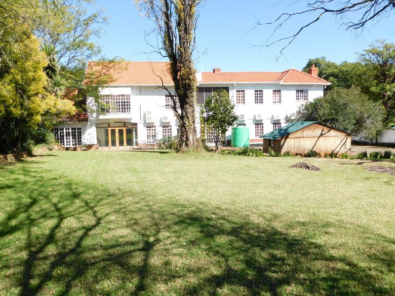 High Visibility Freestanding Offices To Rent Or To Purchase. - Photo 3