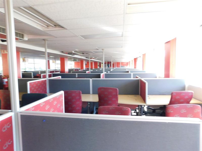 Call Centre or Administration Space in the Randburg CBD. - Photo 5