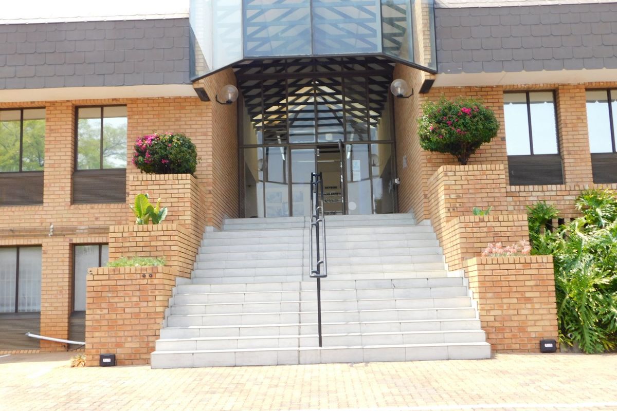 Subdivisible Stand Alone Premises Available To Rent Or Purchase. - Photo 4