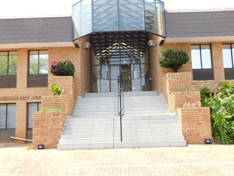 Subdivisible Stand Alone Premises Available To Rent Or Purchase. - Photo 4