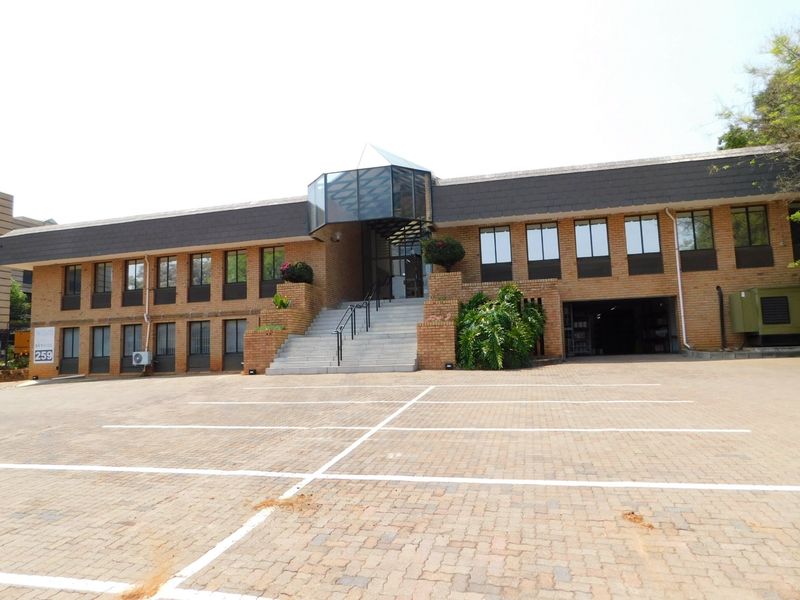 Subdivisible Stand Alone Premises Available To Rent Or Purchase. - Photo 2