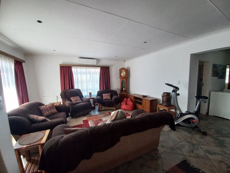 Must view Property!! - Photo 8