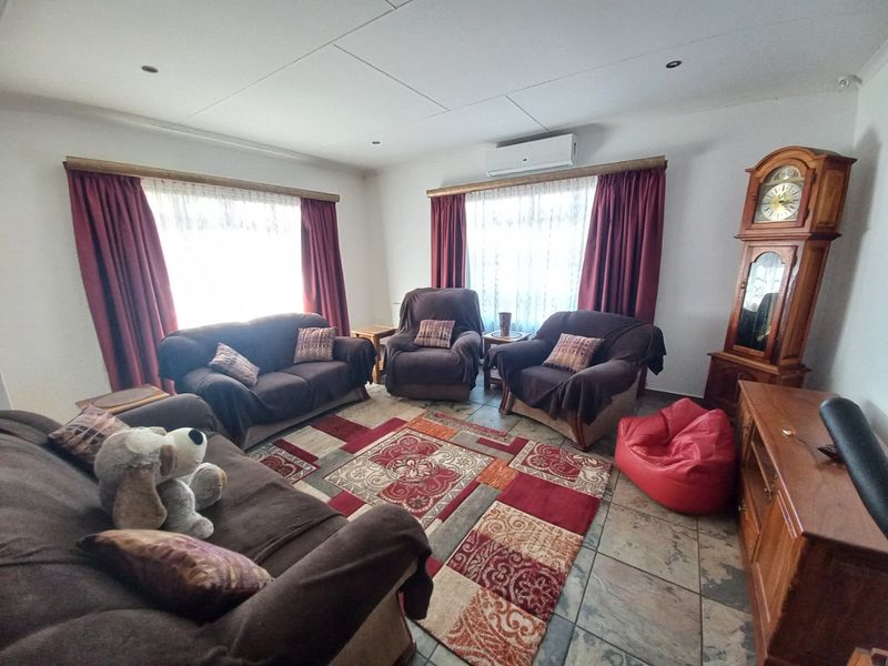 Must view Property!! - Photo 7