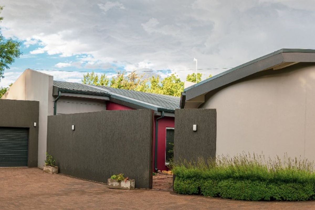 Designed for those accustomed to the very best! - Photo 3