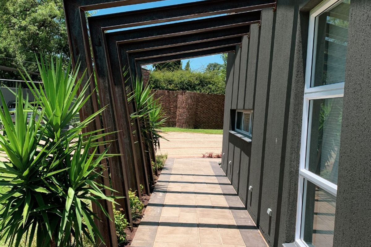 Designed for those accustomed to the very best! - Photo 5