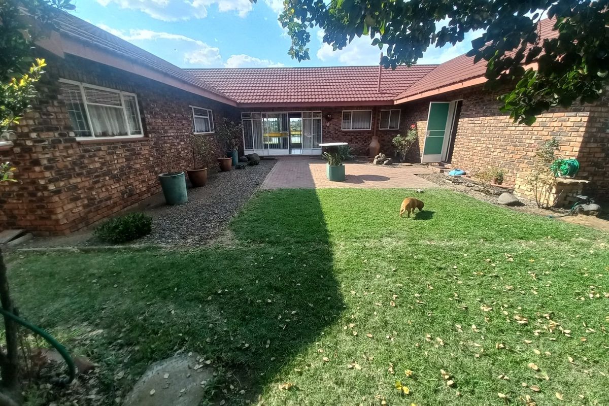 Incredible property on the banks of the Vaal River, - Photo 3