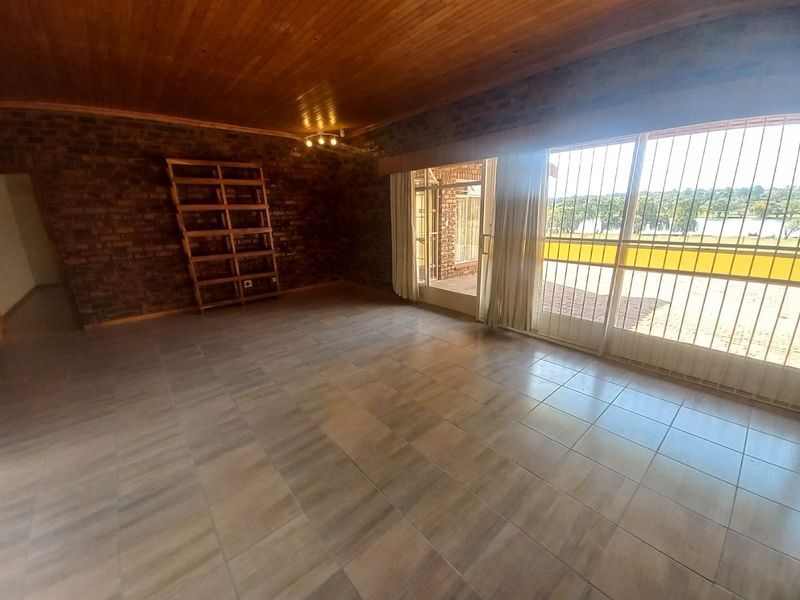 Incredible property on the banks of the Vaal River, - Photo 8