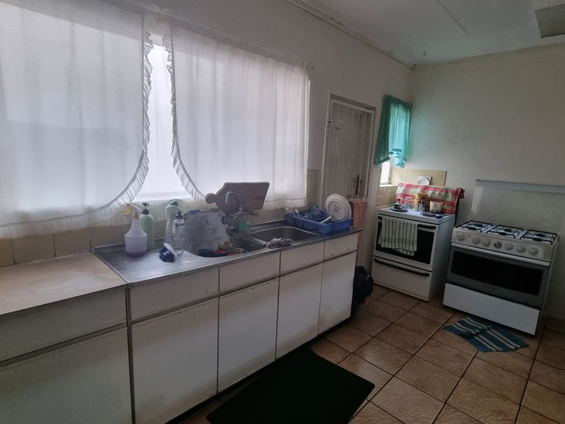 Cosy house for sale in quiet area in Sasolburg. - Photo 6