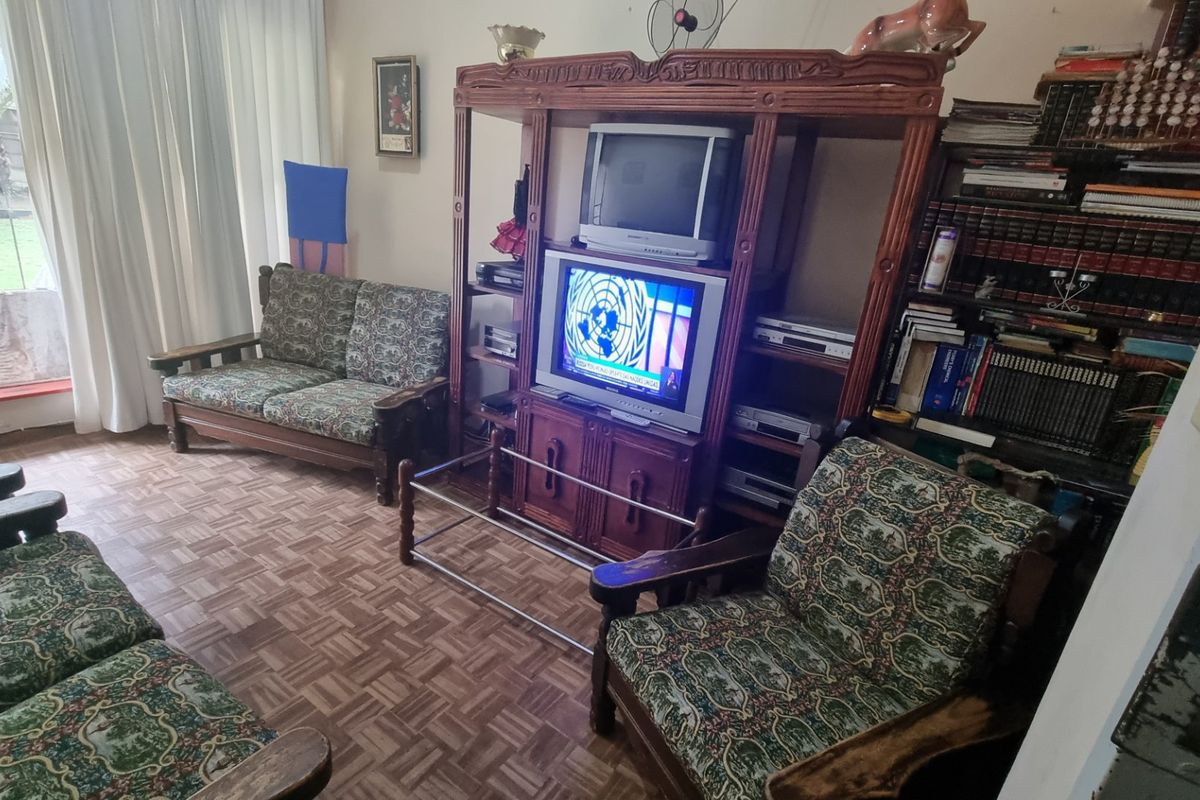 Cosy house for sale in quiet area in Sasolburg. - Photo 2