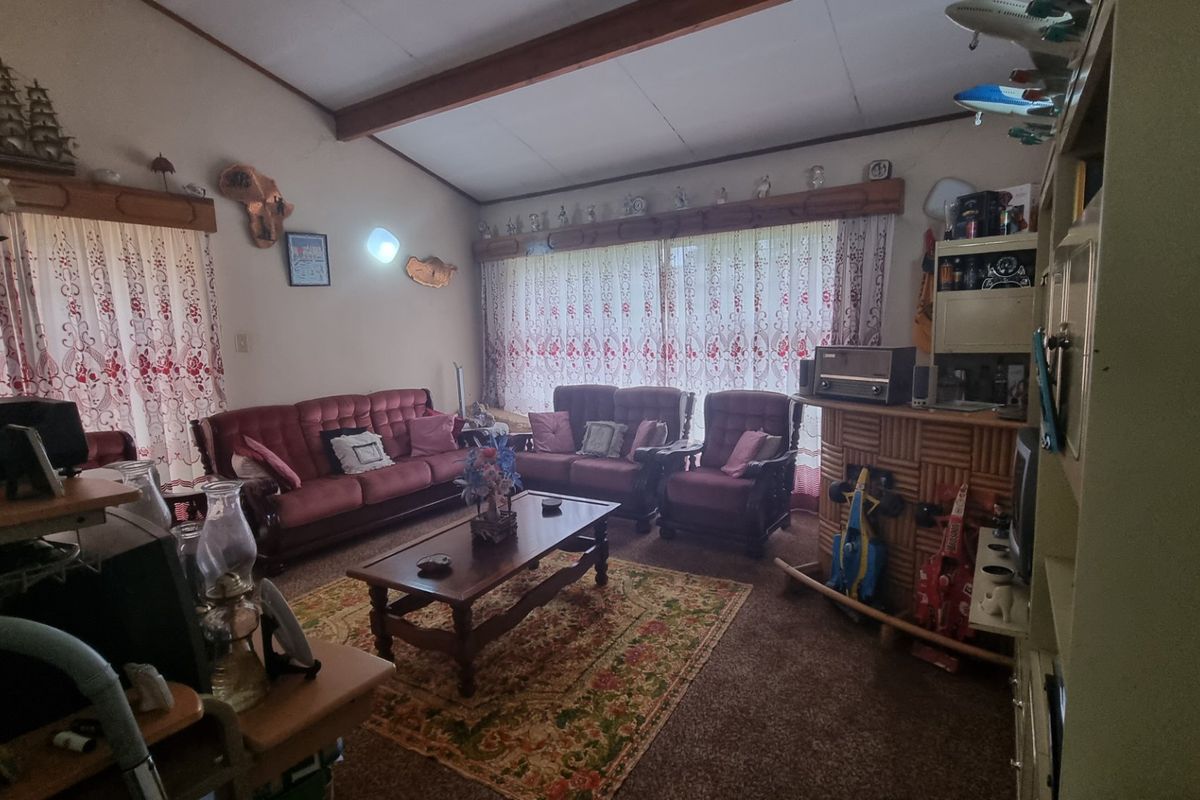 Cosy house for sale in quiet area in Sasolburg. - Photo 3