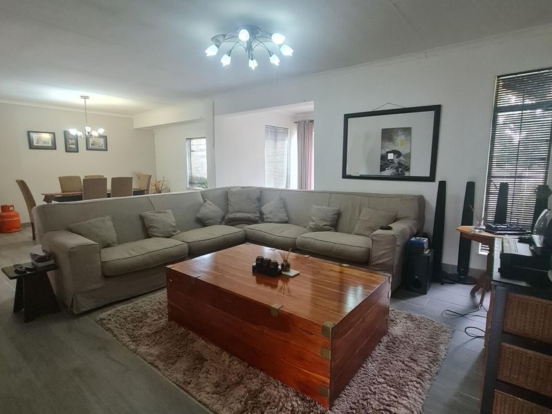 Priced to sell!! - Photo 4