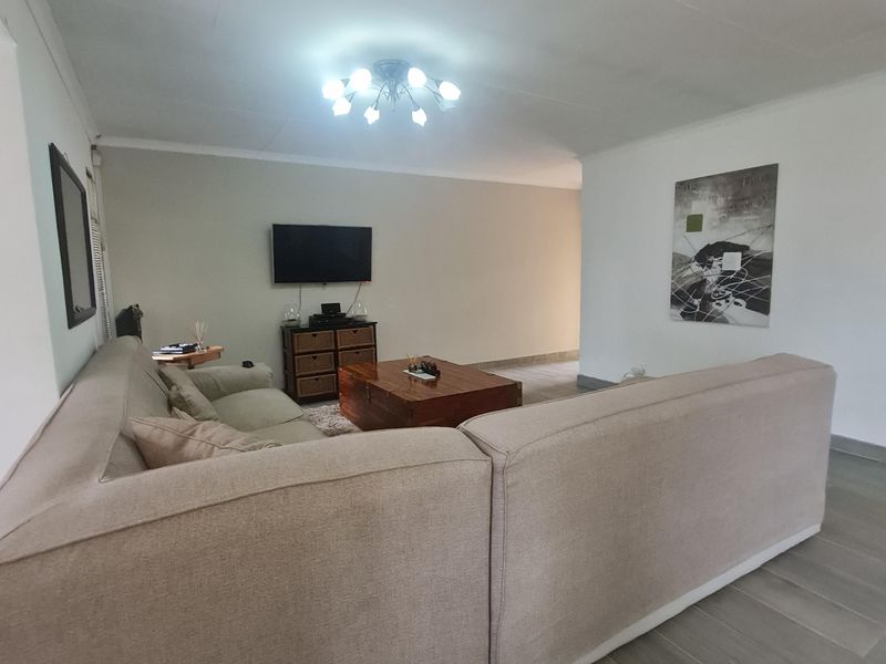 Priced to sell!! - Photo 6