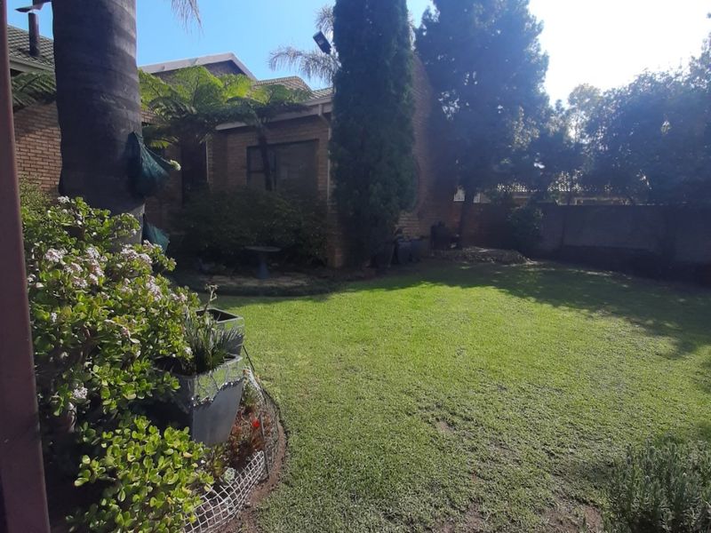 Lovely family home for sale - Photo 3