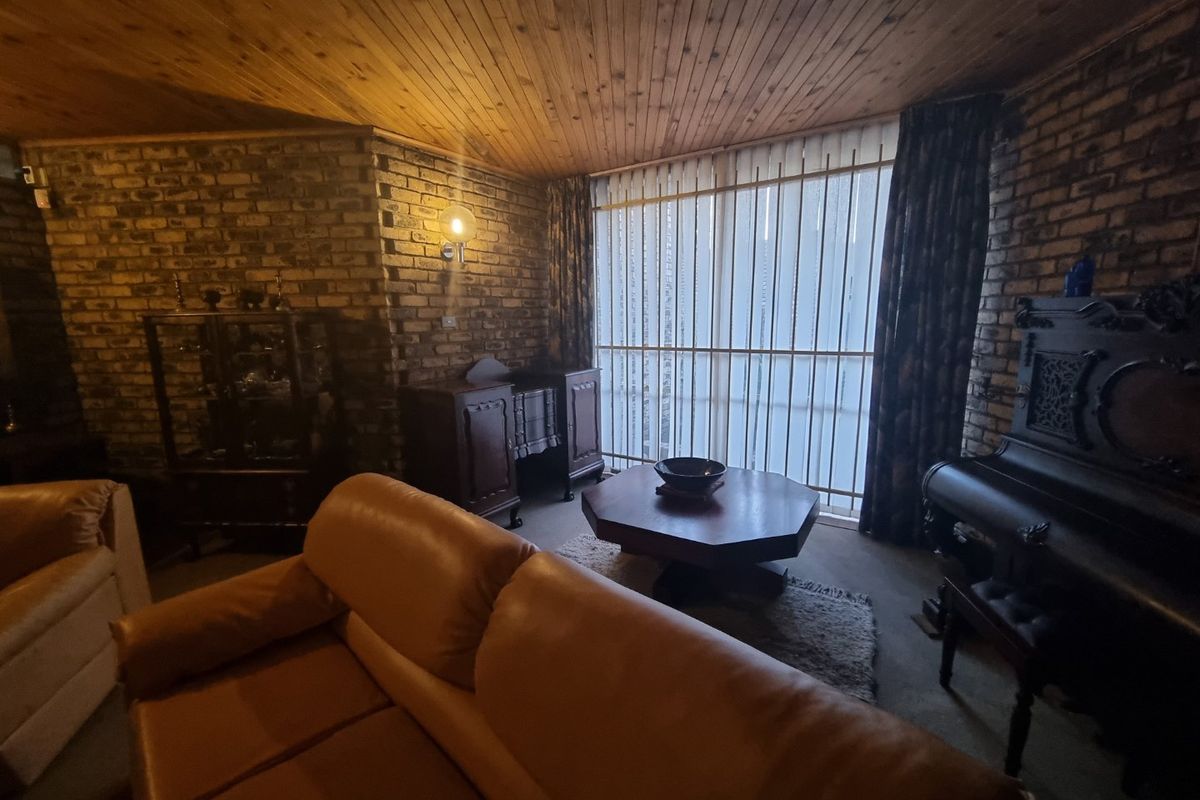 SOLE MANDATE, SASOLBURG - Photo 3