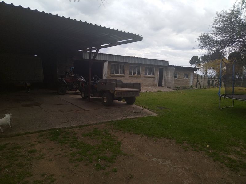 Newly listed in Lamontpark! - Photo 7