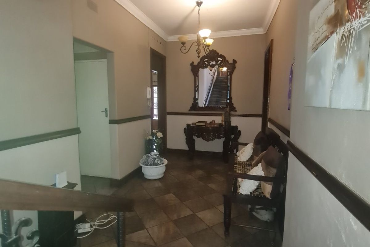 This lovely property serves you much more than expected. - Photo 2