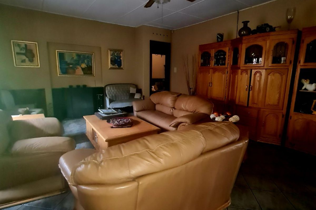 This lovely property serves you much more than expected. - Photo 3