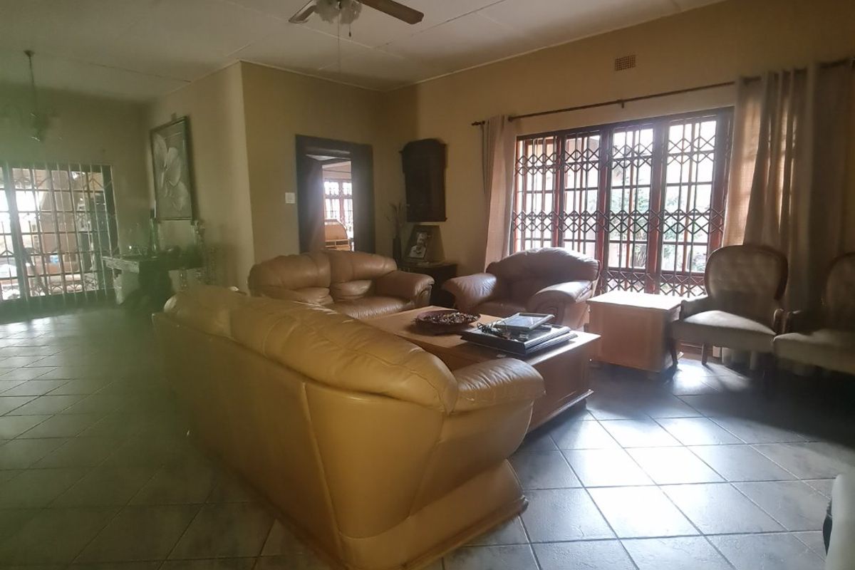 This lovely property serves you much more than expected. - Photo 4