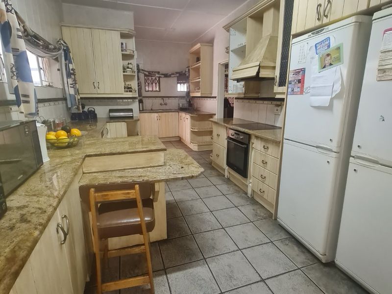 This lovely property serves you much more than expected. - Photo 9