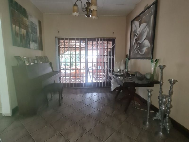 This lovely property serves you much more than expected. - Photo 7