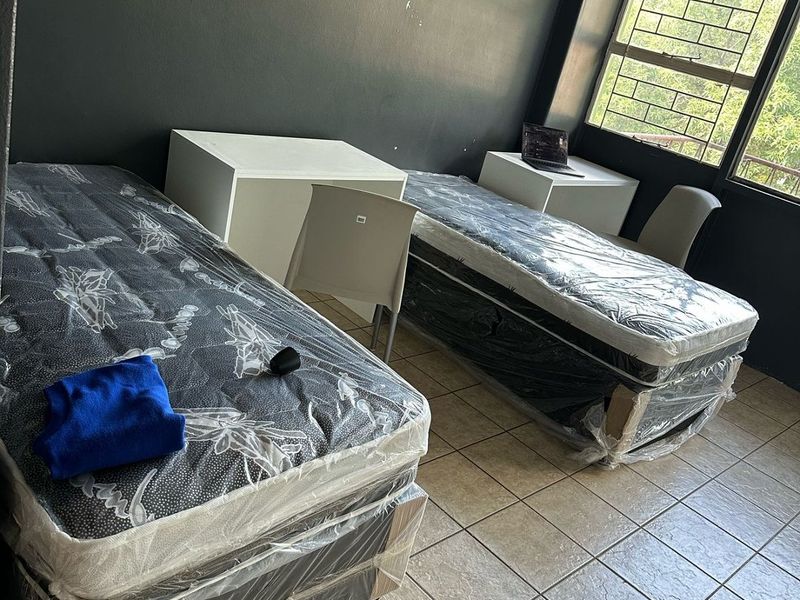 Student Flat up for Grabs!! - Photo 6