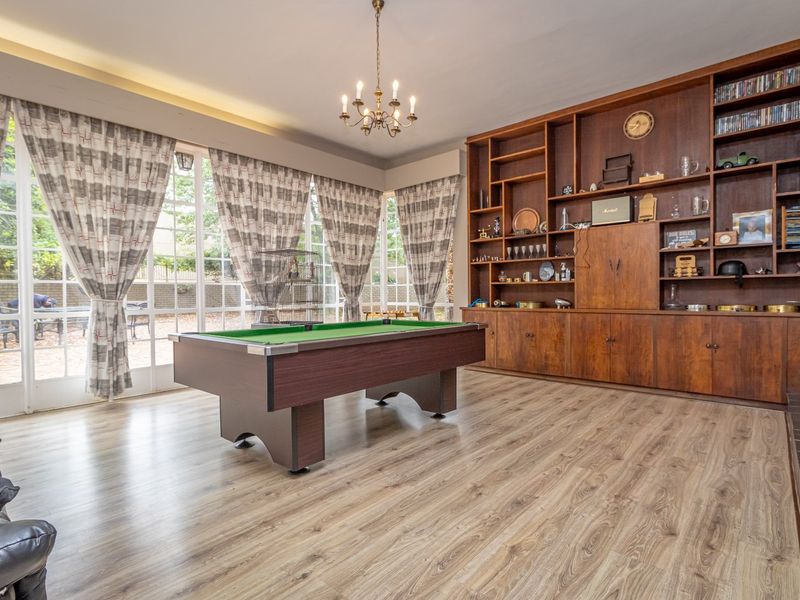 Stunning, spacious and immaculate family home in suburban area - Photo 10