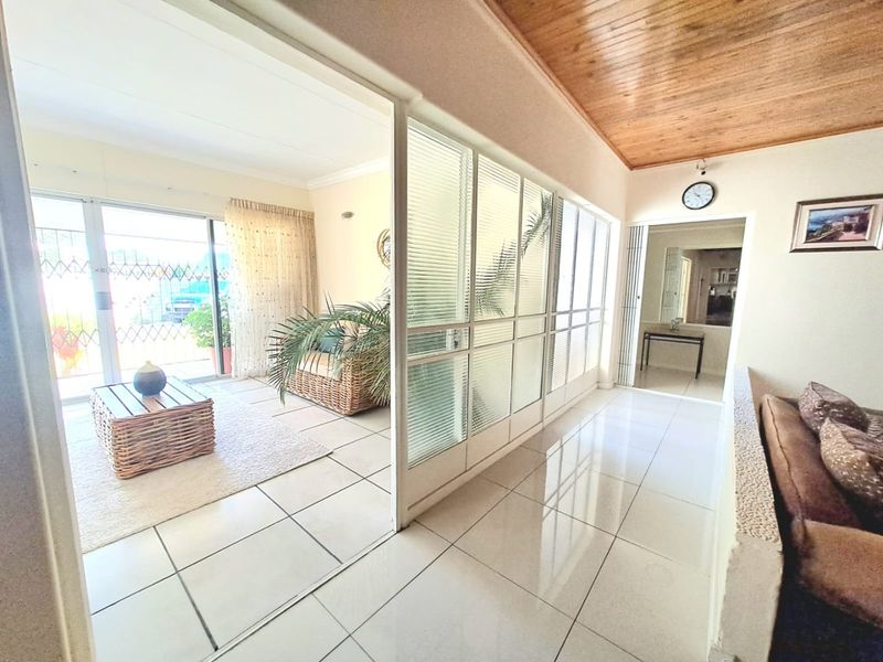 NEAT AND BEAUTIFUL FAMILY HOME NOW FOR SALE IN ARCONPARK - Photo 8