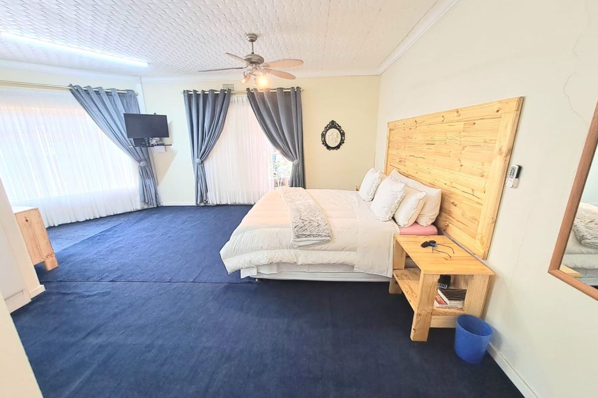 NEAT AND BEAUTIFUL FAMILY HOME NOW FOR SALE IN ARCONPARK - Photo 3