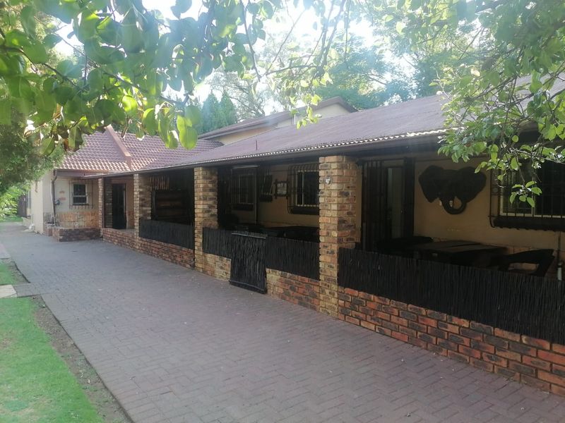 This magnificent 2.5ha plot in Vanderbijlpark offers so much, you'll have to see it!! - Photo 4