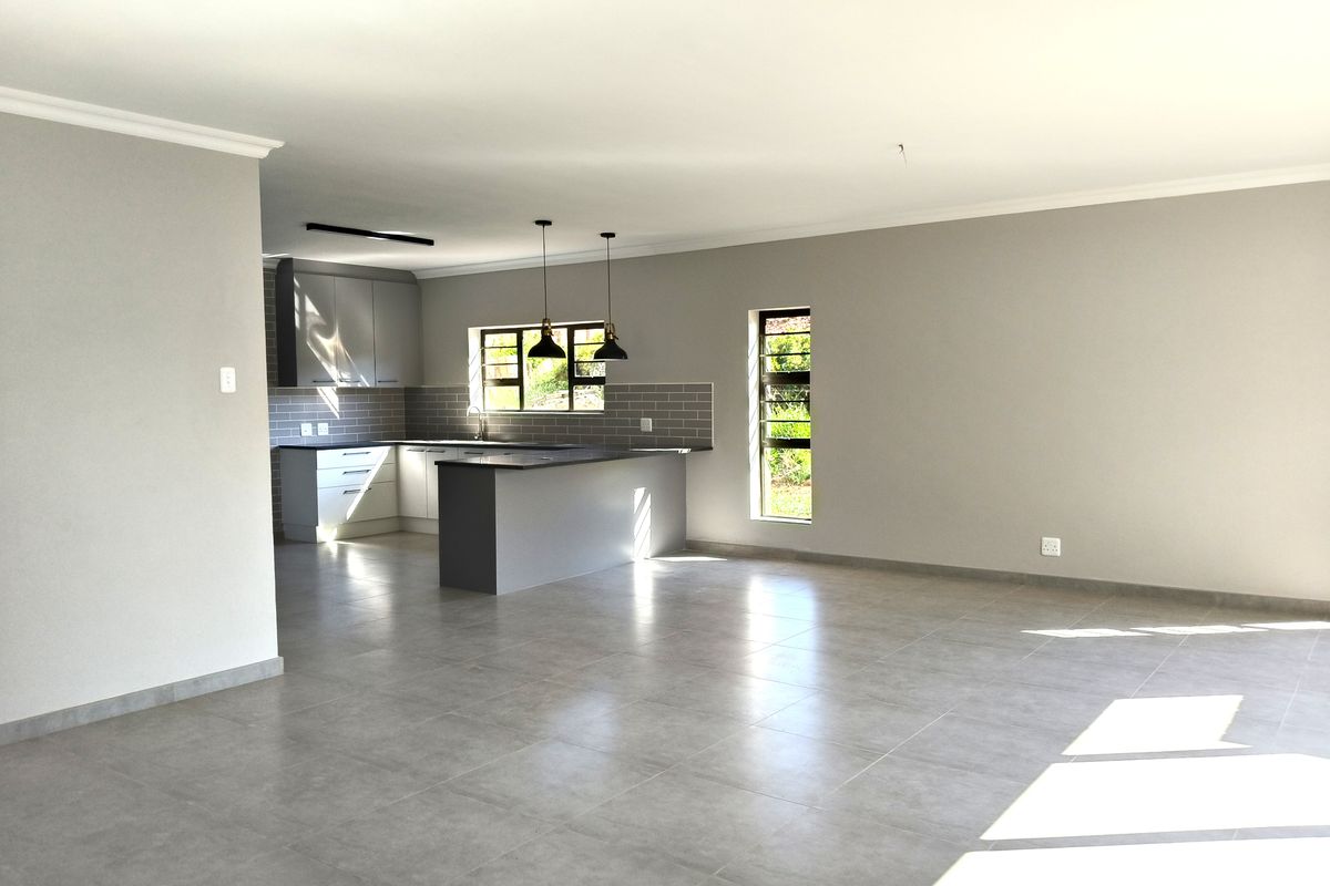 Prime location - walking distance to the beach - Photo 5