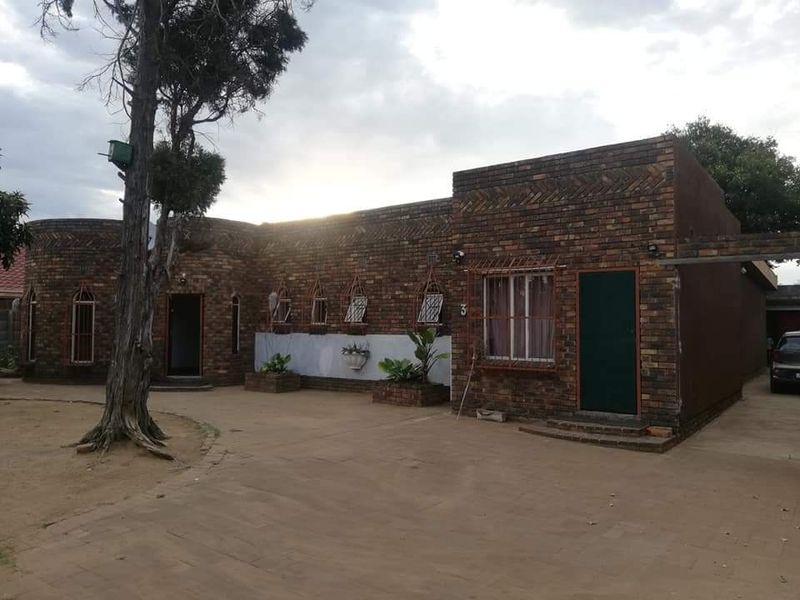 FOR SALE | SE7 | Vanderbijlpark - Photo 1