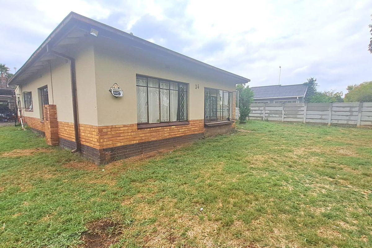 FAMILY HOME FOR SALE IN DUNCANVILLE - Photo 2