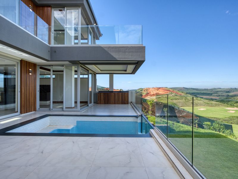 Magnificent 4 Bedroom Home in Zimbali Lakes - Photo 3