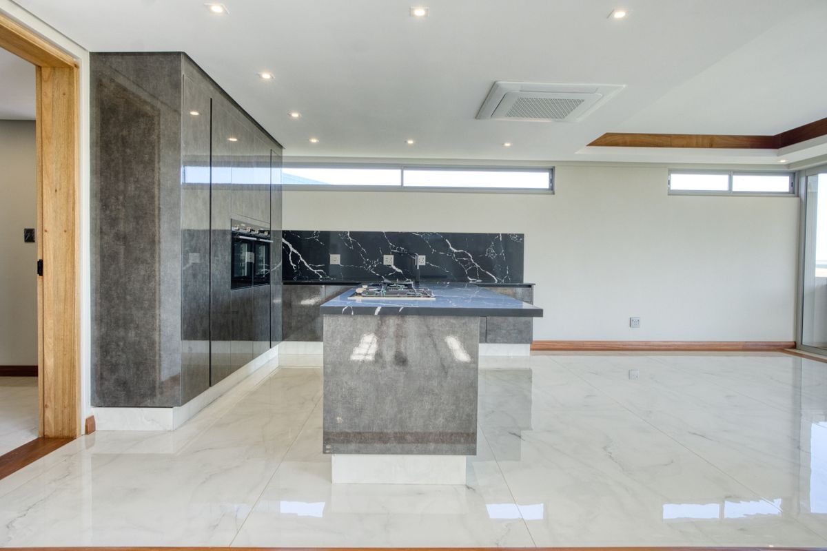 Magnificent 4 Bedroom Home in Zimbali Lakes - Photo 5